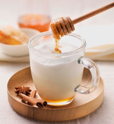 Is honey Good with milk? Surprising Reasons Why Everyone Must Drink