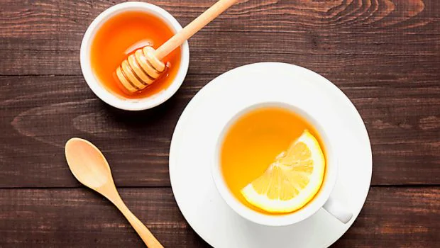 How To Use Lemon And Honey On Face | Benefits Of Honey Lemon Face Mask