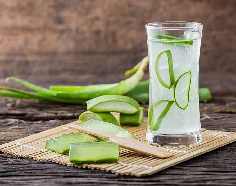 Aloe Vera For Dry Skin: A Complete Guide!